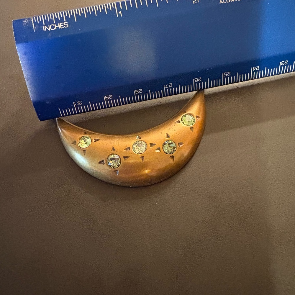 Sabika Antiqued-Style Goldish/Bronze Crescent Necklace with Green Gems - Picture 6 of 8